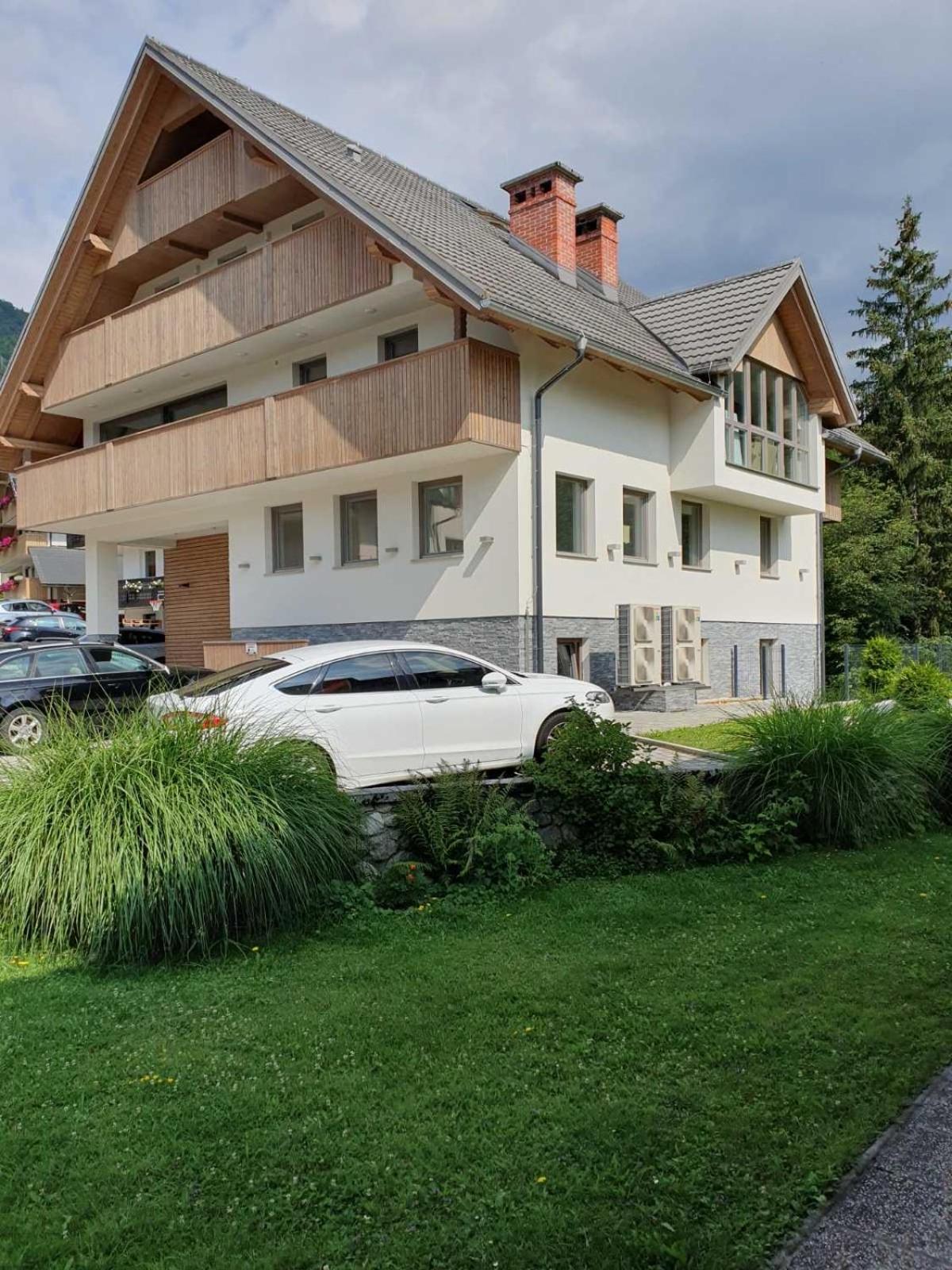 Luxury Apartment Near Lake Bohinj Bagian luar foto